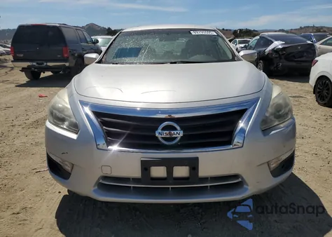 2015 Nissan Altima 2.5 from USA, damaged, VIN 1N4AL3AP0FC215786